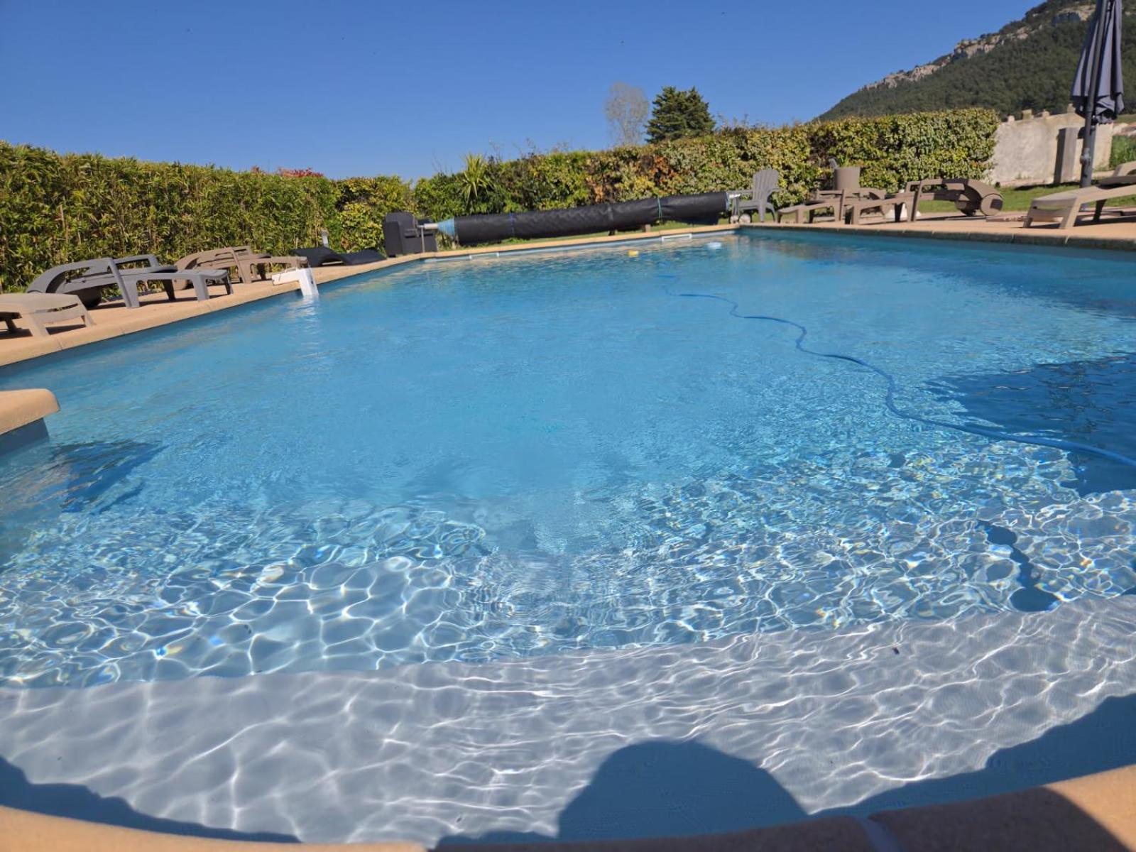 Appart. 4 Pers A 6 Kms De Cassis Avec Acces Piscine Roquefort-la-Bedoule Ngoại thất bức ảnh
